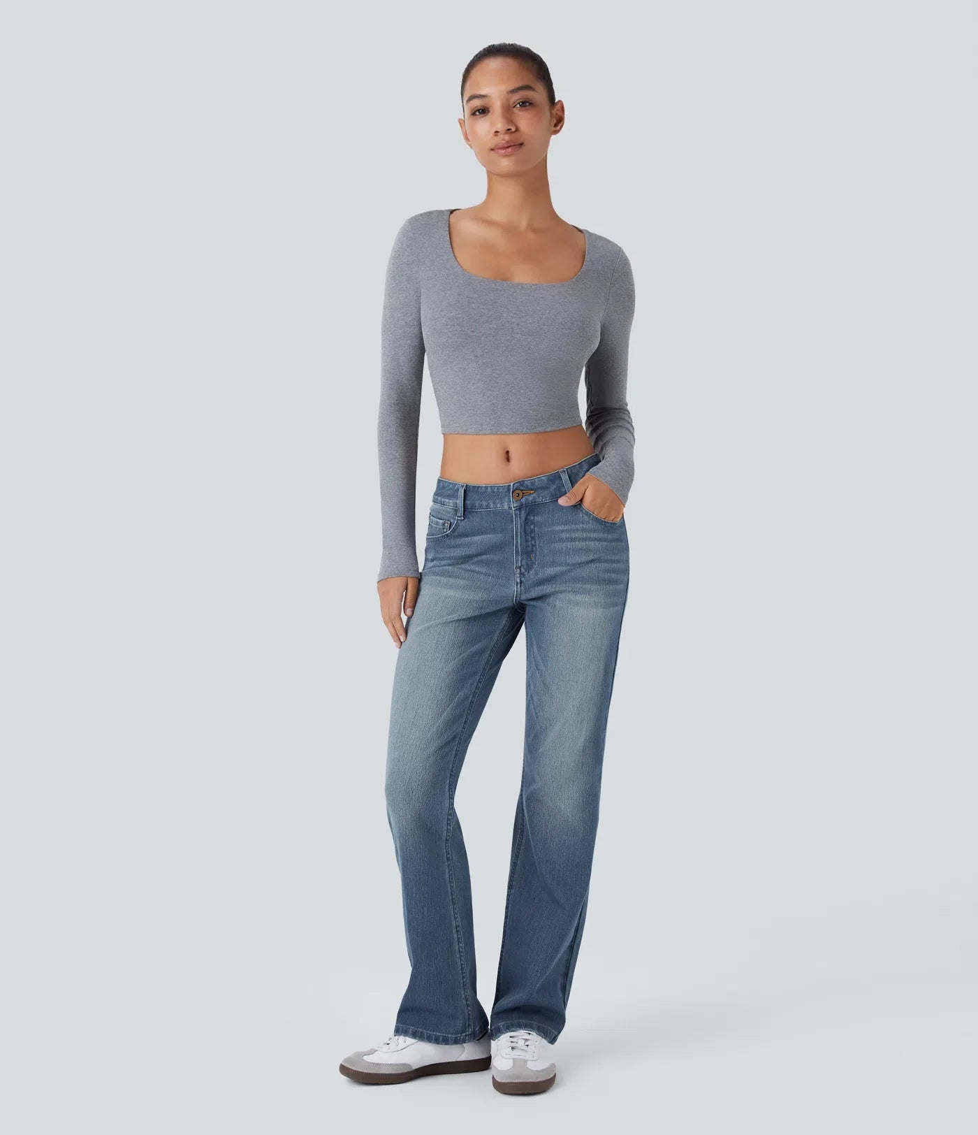 Jean bootcut délavé Etoile taille basse avec bouton, fermeture éclair et poches wielokrotności